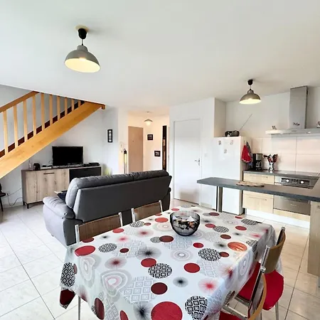 Joli Duplex Plein Bourg - 1km Des Plages Guidel