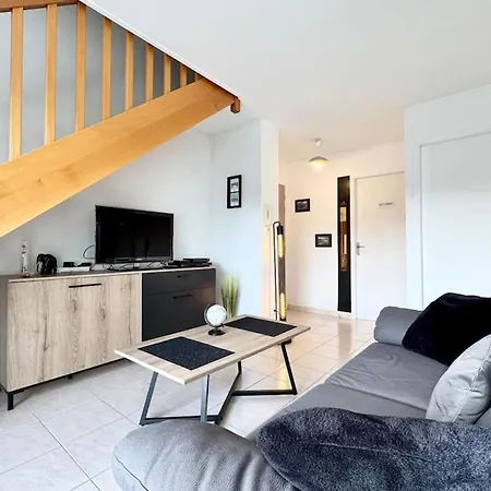 Lejlighed Joli Duplex Plein Bourg - 1km Des Plages Guidel